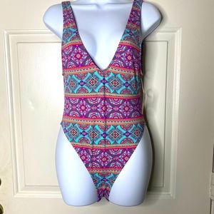 One‑piece Multicolor v neck swimsuit
